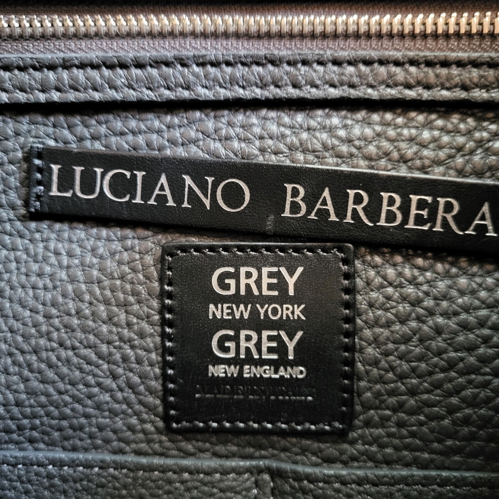 Black Textured Leather Tote Bag, 13" - 15", Depending On Open Or Closure. - Picture 3 of 4